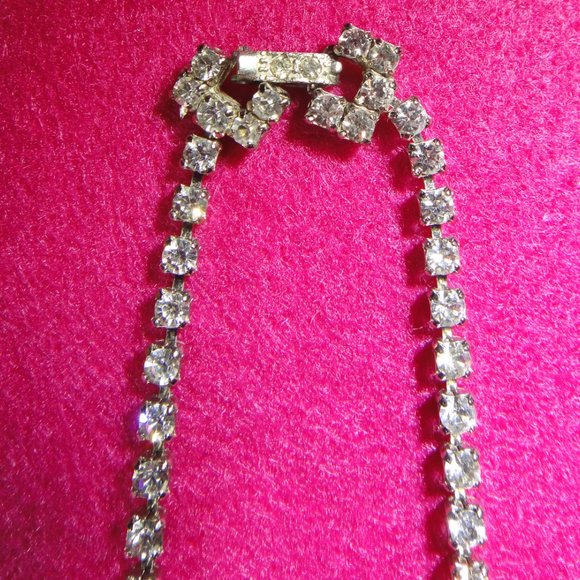 Rhinestone Vintage - Picture 4 of 15